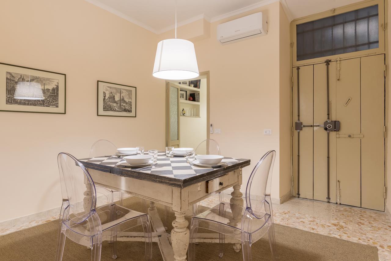 Campo De' Fiori Central Flat Rome Exterior photo